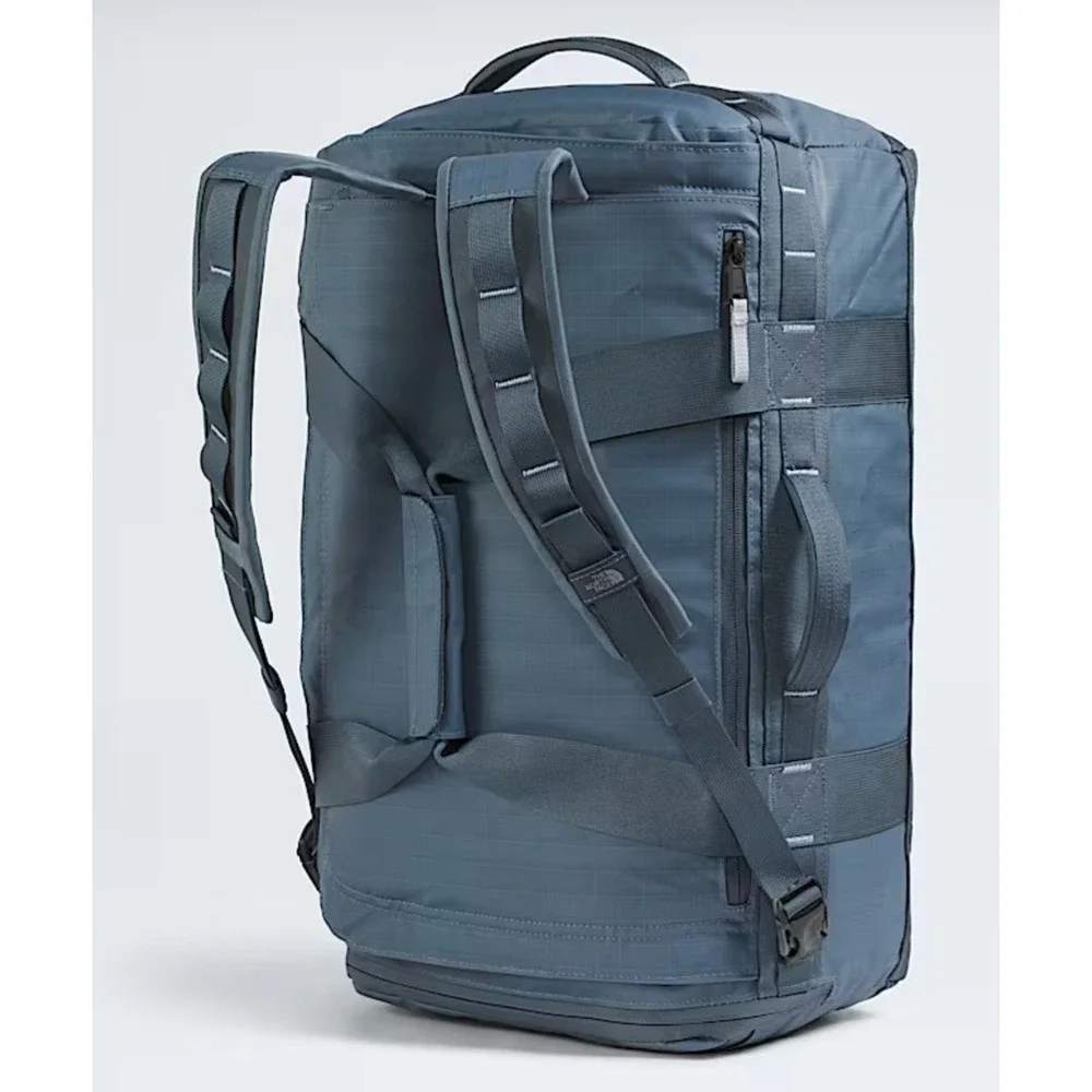 THE NORTH FACE Base Camp Voyager Duffel 42L NWT Granite Grey